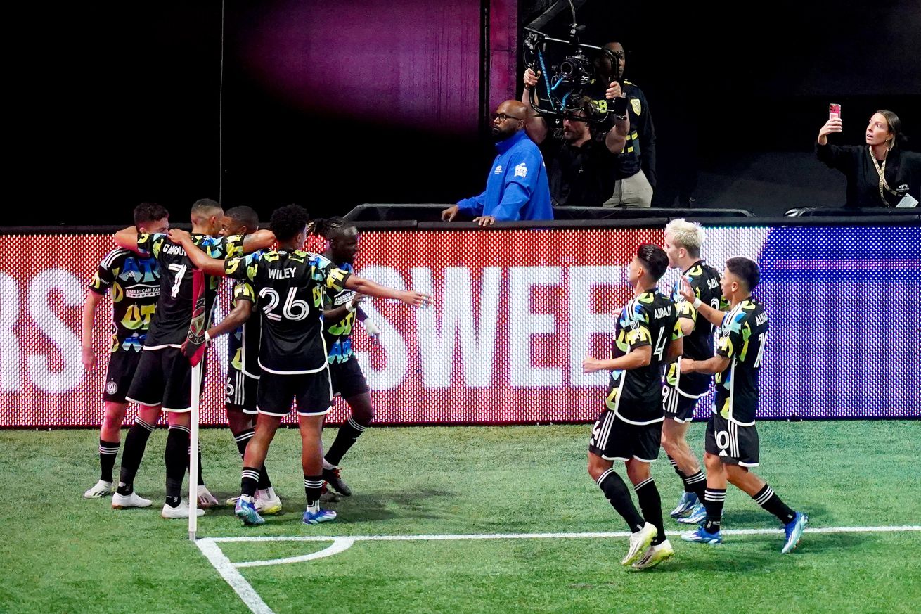 MLS: MLS Cup Eastern Conference First Round-Game 2-Columbus Crew SC at Atlanta United FC