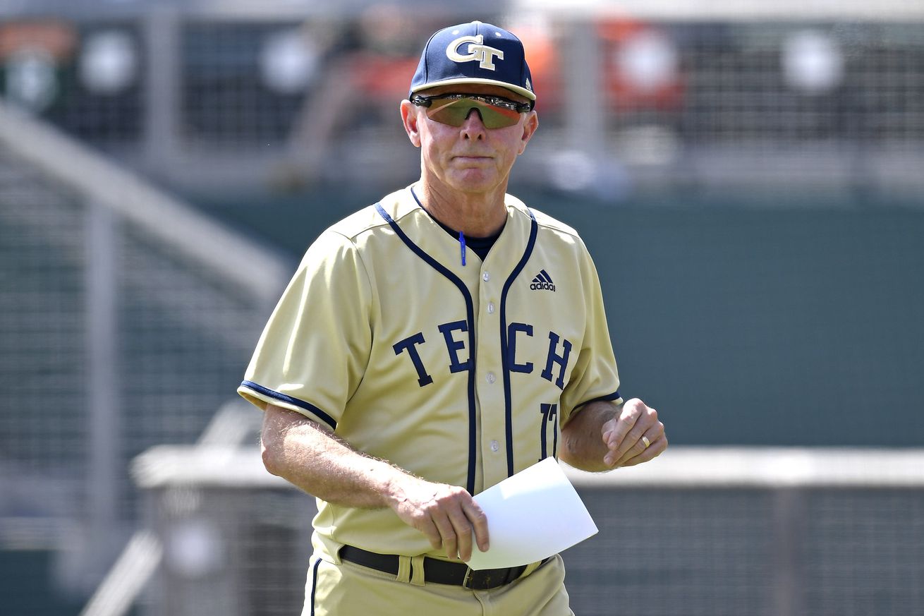 COLLEGE BASEBALL: APR 23 Georgia Tech at Miami