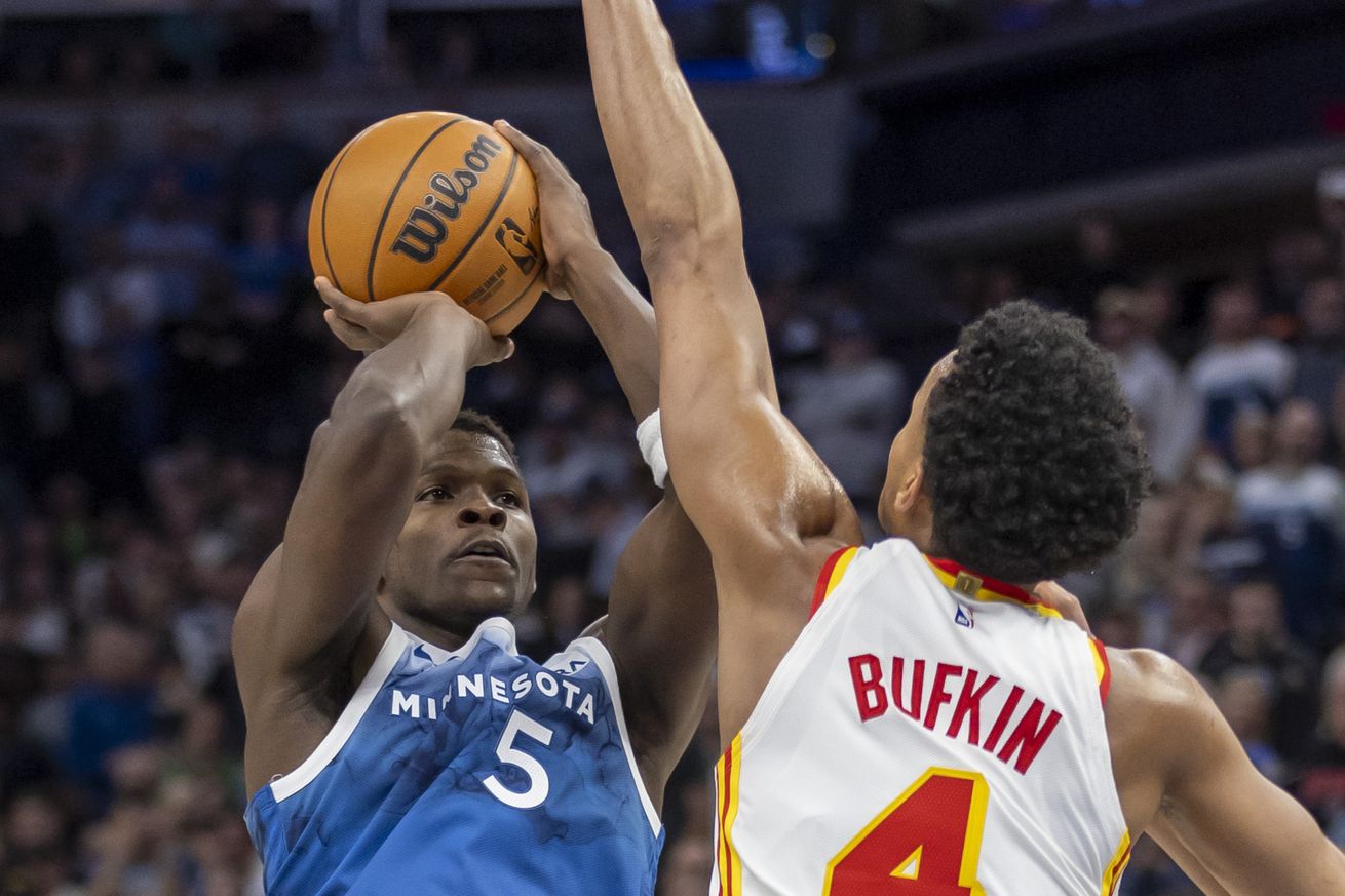 NBA: Atlanta Hawks at Minnesota Timberwolves