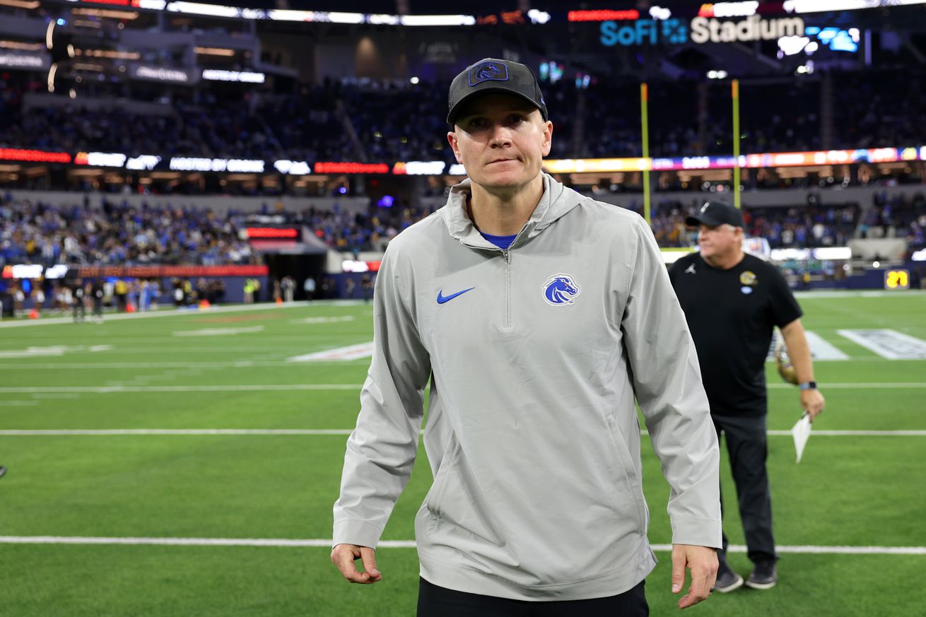 NCAA Football: LA Bowl-UCLA at Boise State