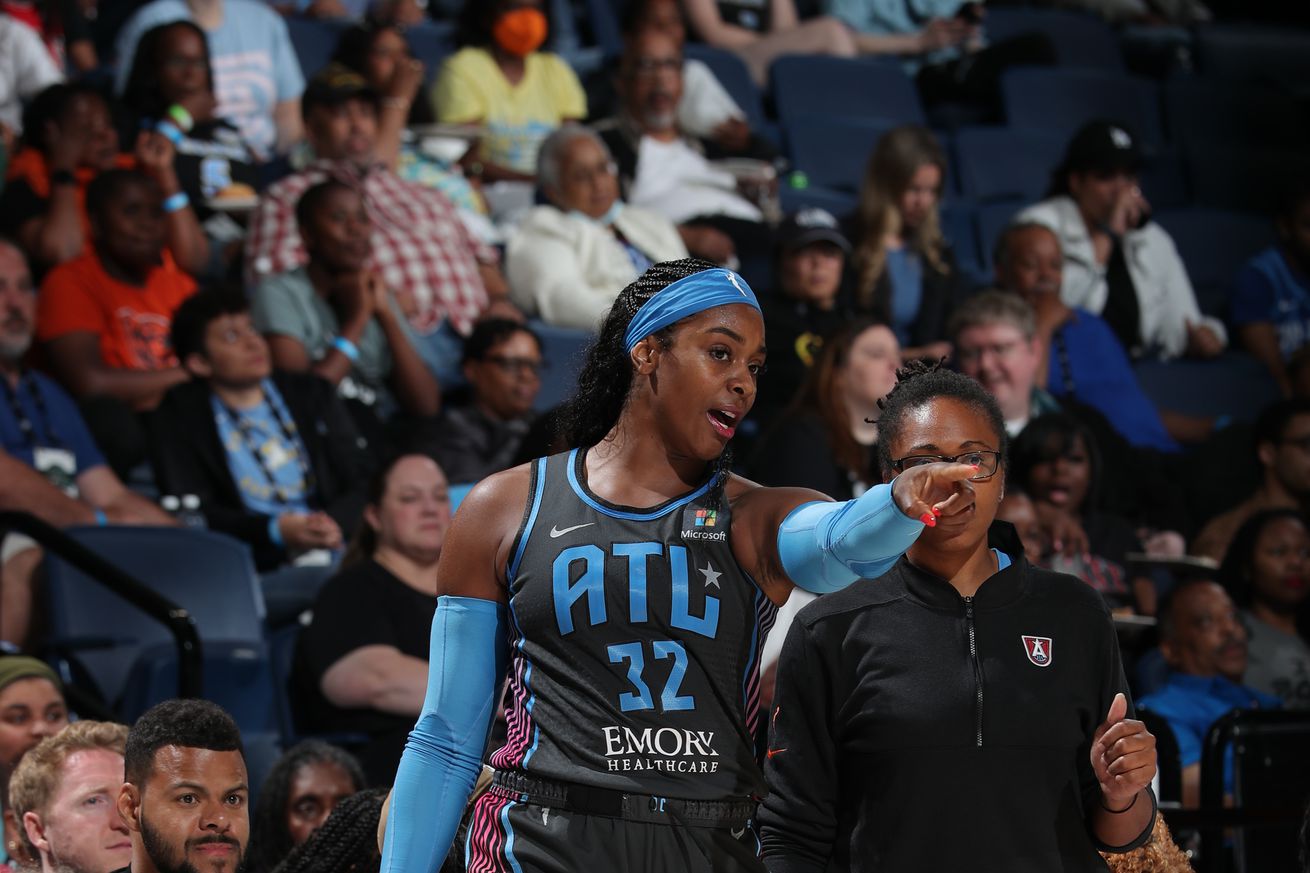 Atlanta Dream v Chigaco Sky