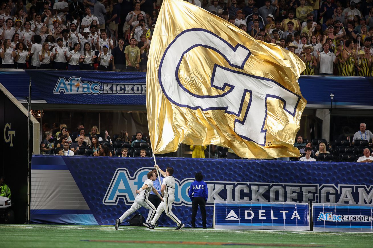 NCAA Football: Louisville at Georgia Tech