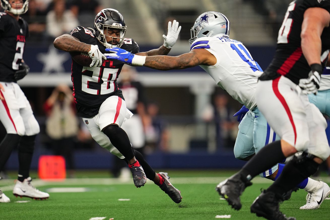 Atlanta Falcons v Dallas Cowboys