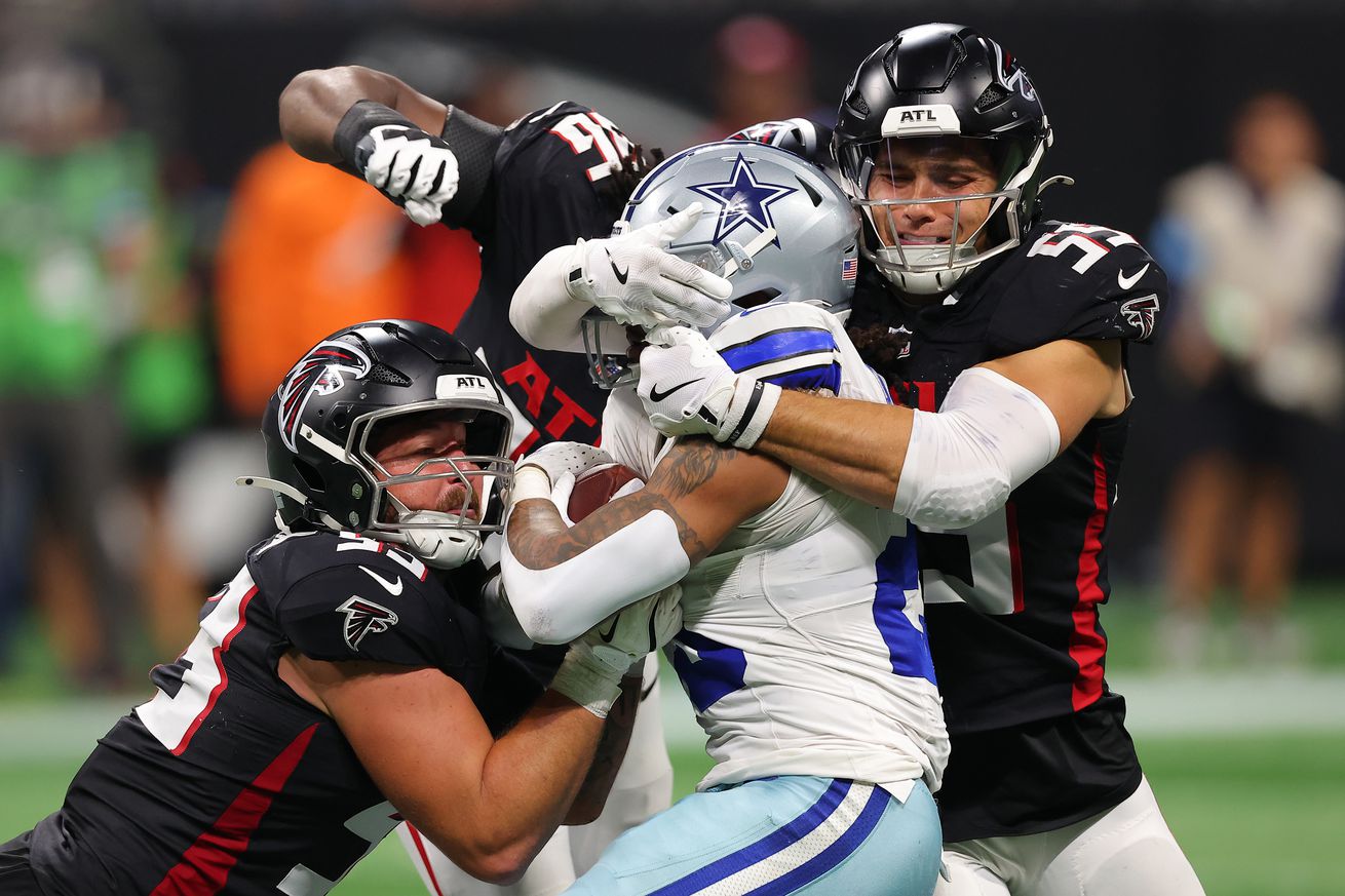 Dallas Cowboys v Atlanta Falcons