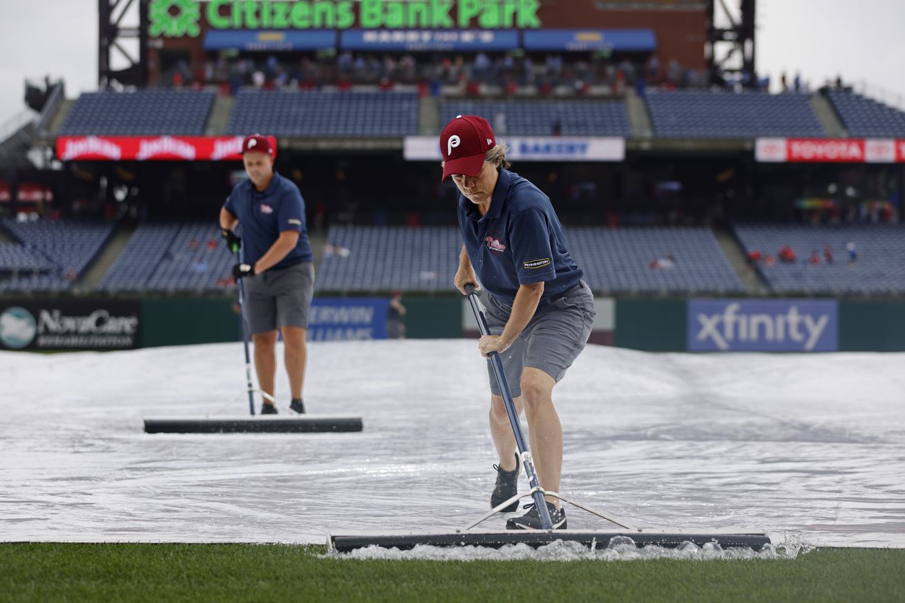 Washington Nationals v Philadelphia Phillies