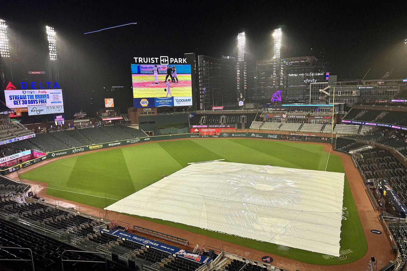 MLB: APR 10 Phillies at Braves