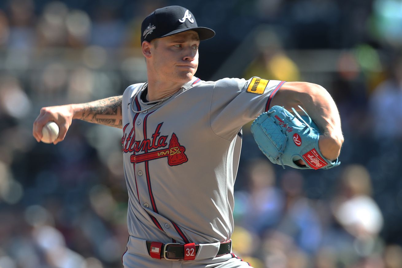 MLB: Atlanta Braves at Pittsburgh Pirates