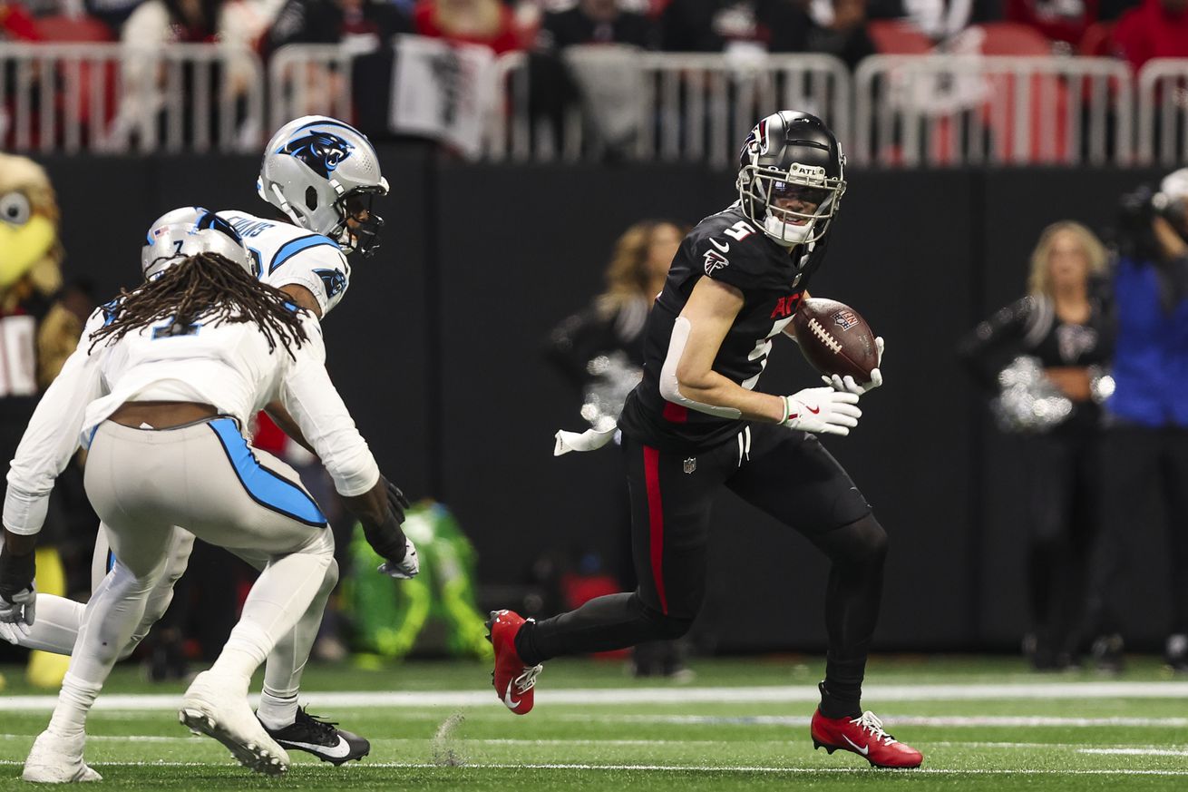 Carolina Panthers v Atlanta Falcons