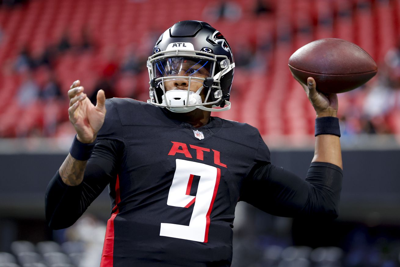 Carolina Panthers v Atlanta Falcons