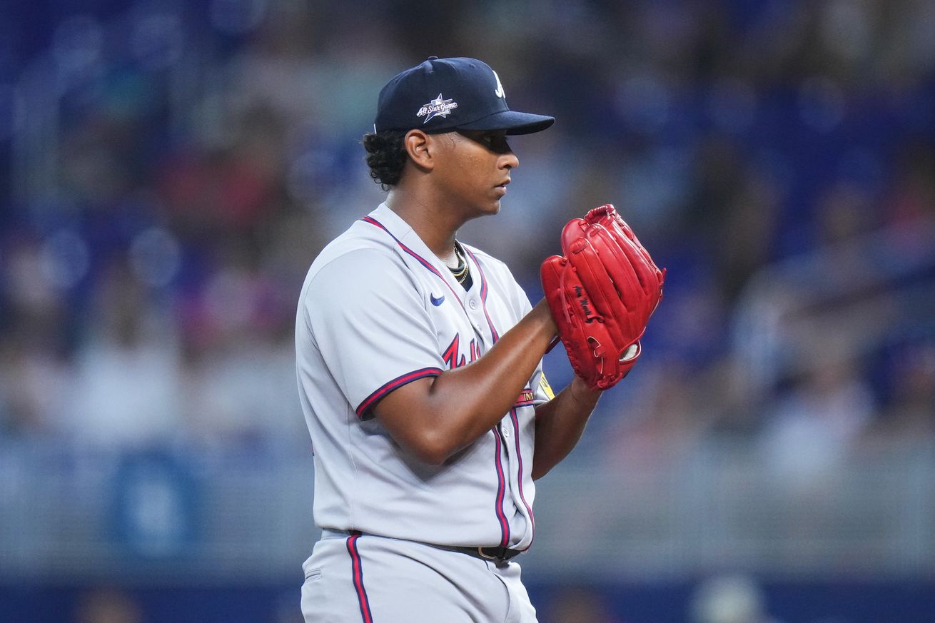 Atlanta Braves v Miami Marlins