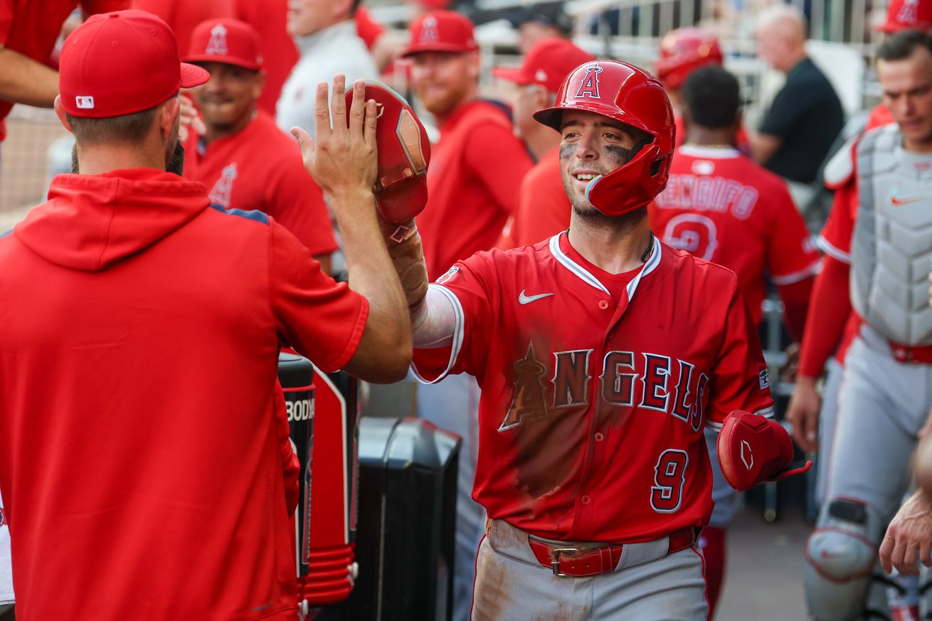 Los Angeles Angels v Atlanta Braves