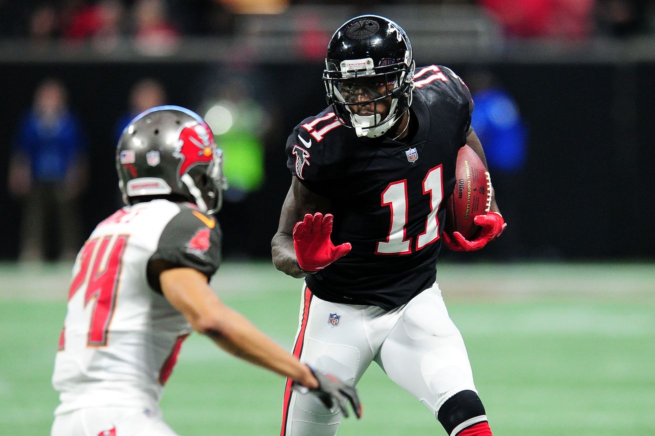 Tampa Bay Buccaneers v Atlanta Falcons
