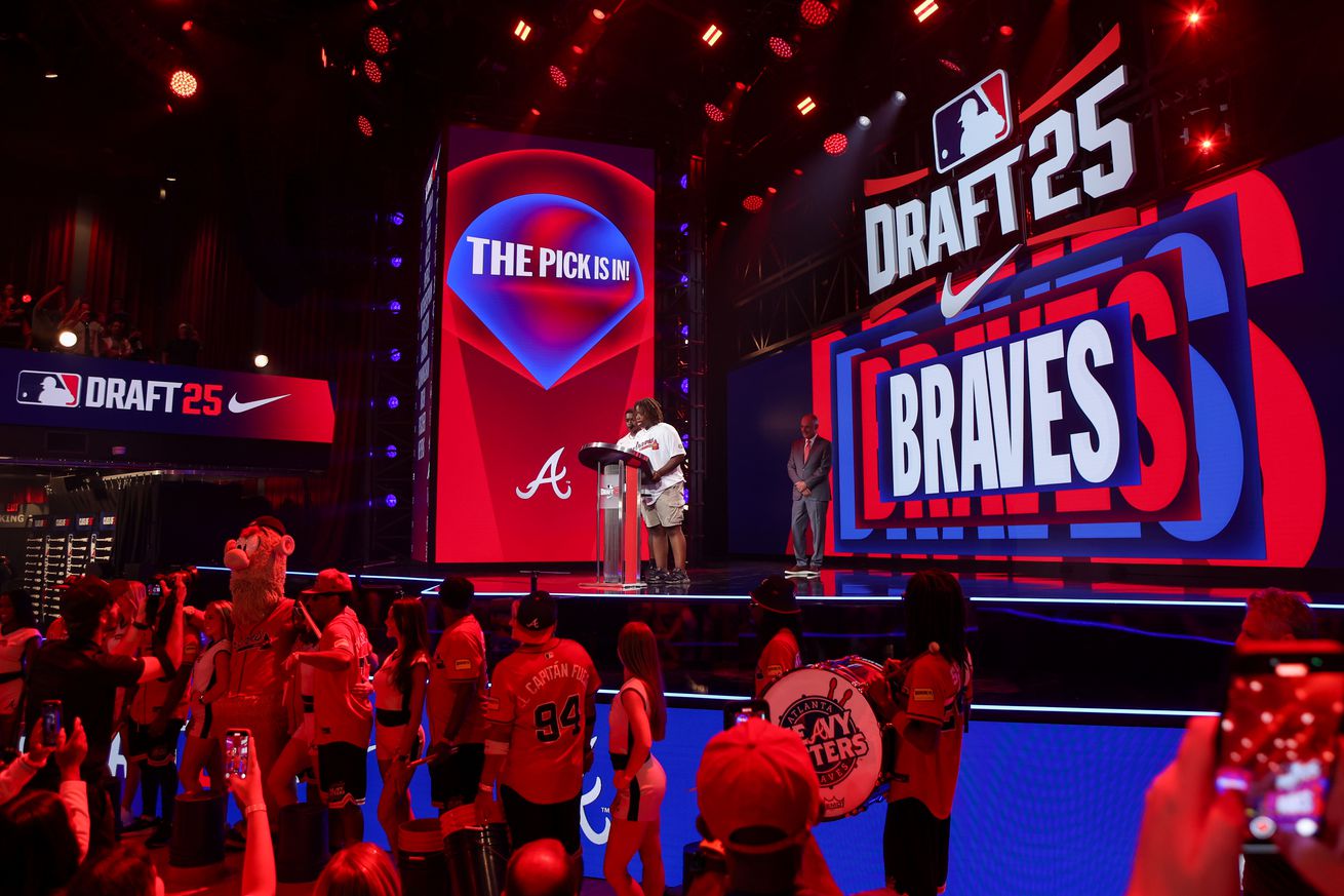 MLB: Draft