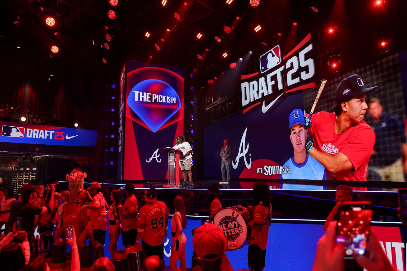 MLB: Draft